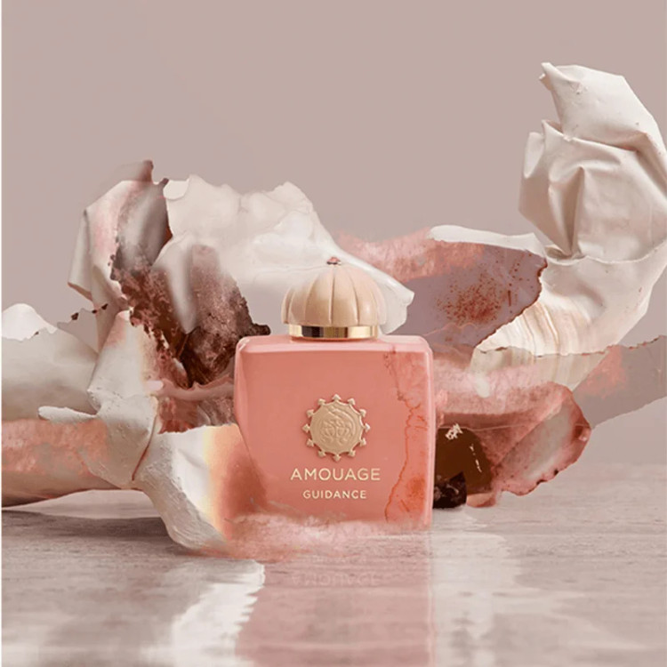 عطر (اسانس) آمواج گایدنس برند لوزی